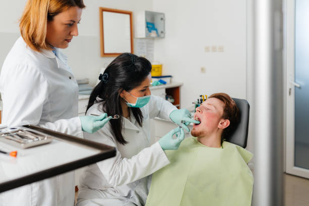 Best Pediatric Emergency Dentist in Maryville, MO
